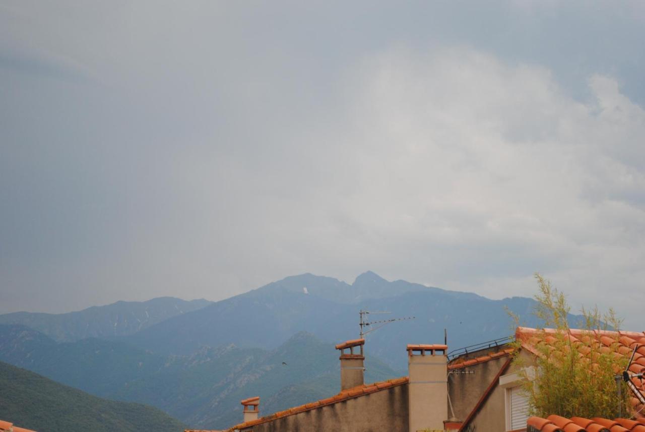 Agreable Maison De Village Avec Terrasse Vinca Dış mekan fotoğraf