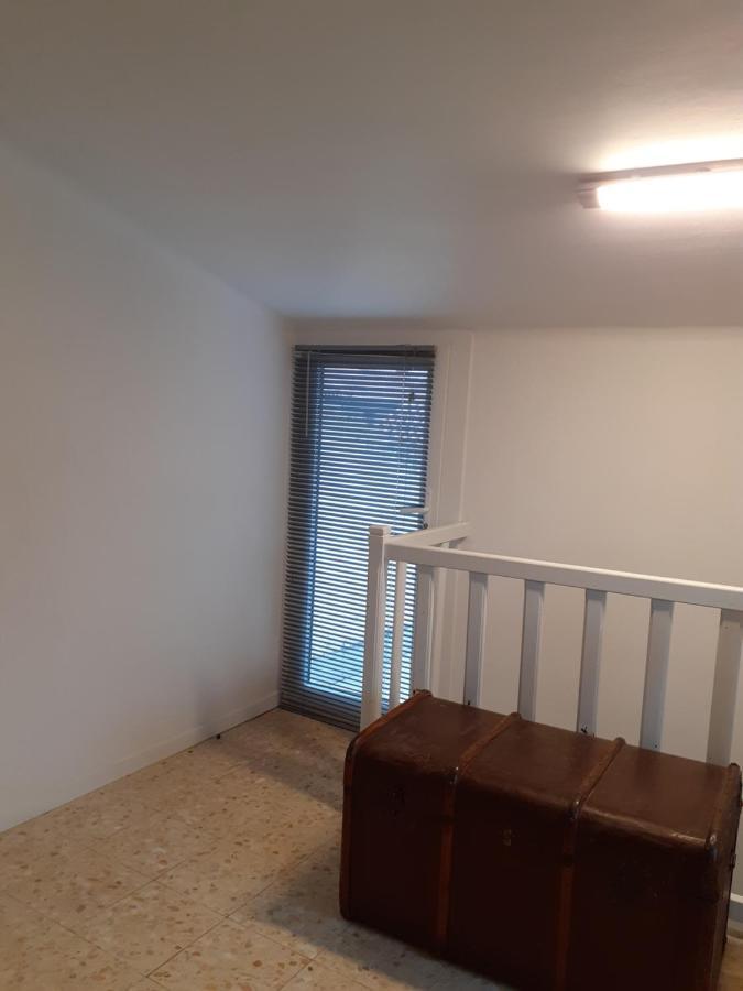 Agreable Maison De Village Avec Terrasse Vinca Dış mekan fotoğraf